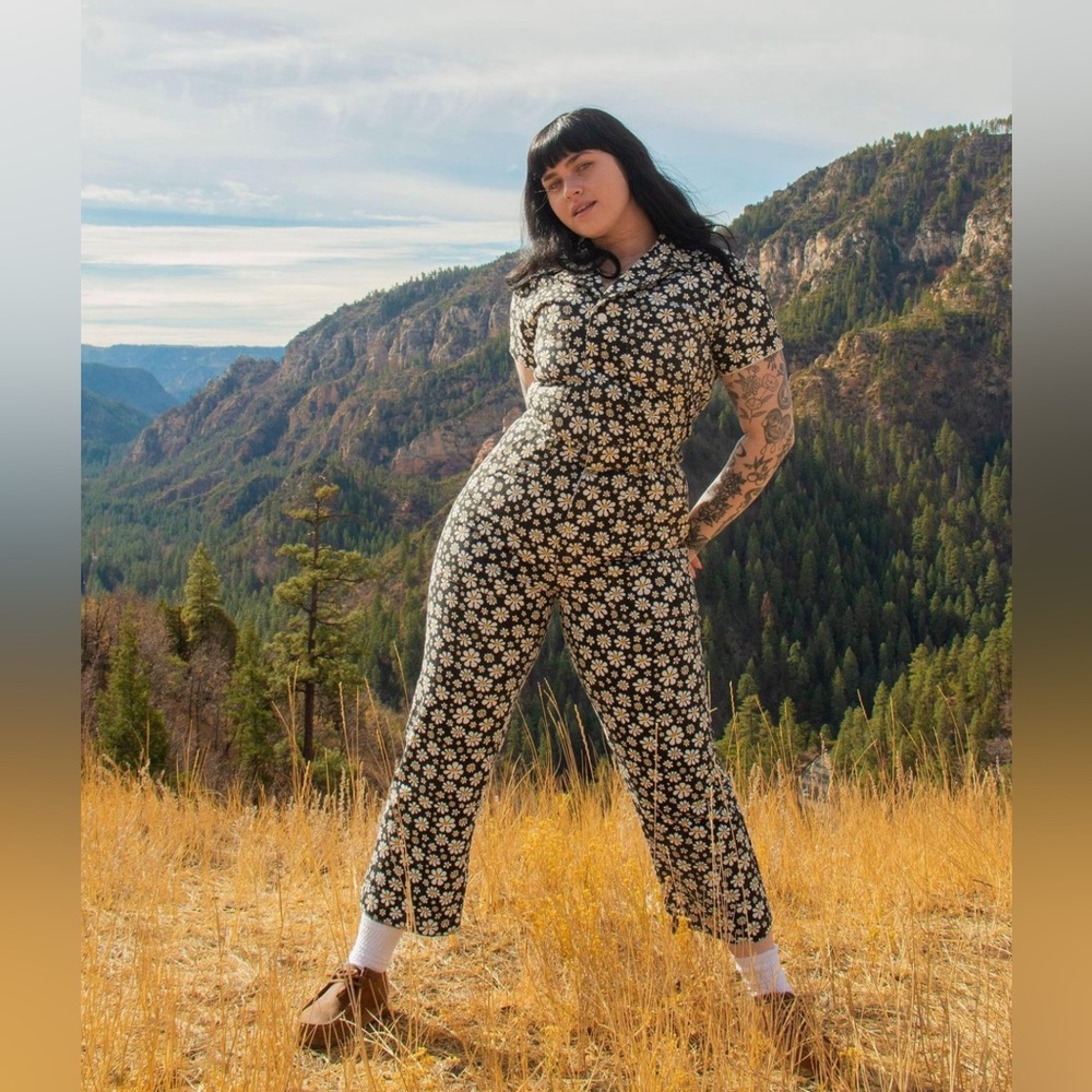 Big Bud Press Black Lazy Daisy Short Sleeve Jumpsuit
